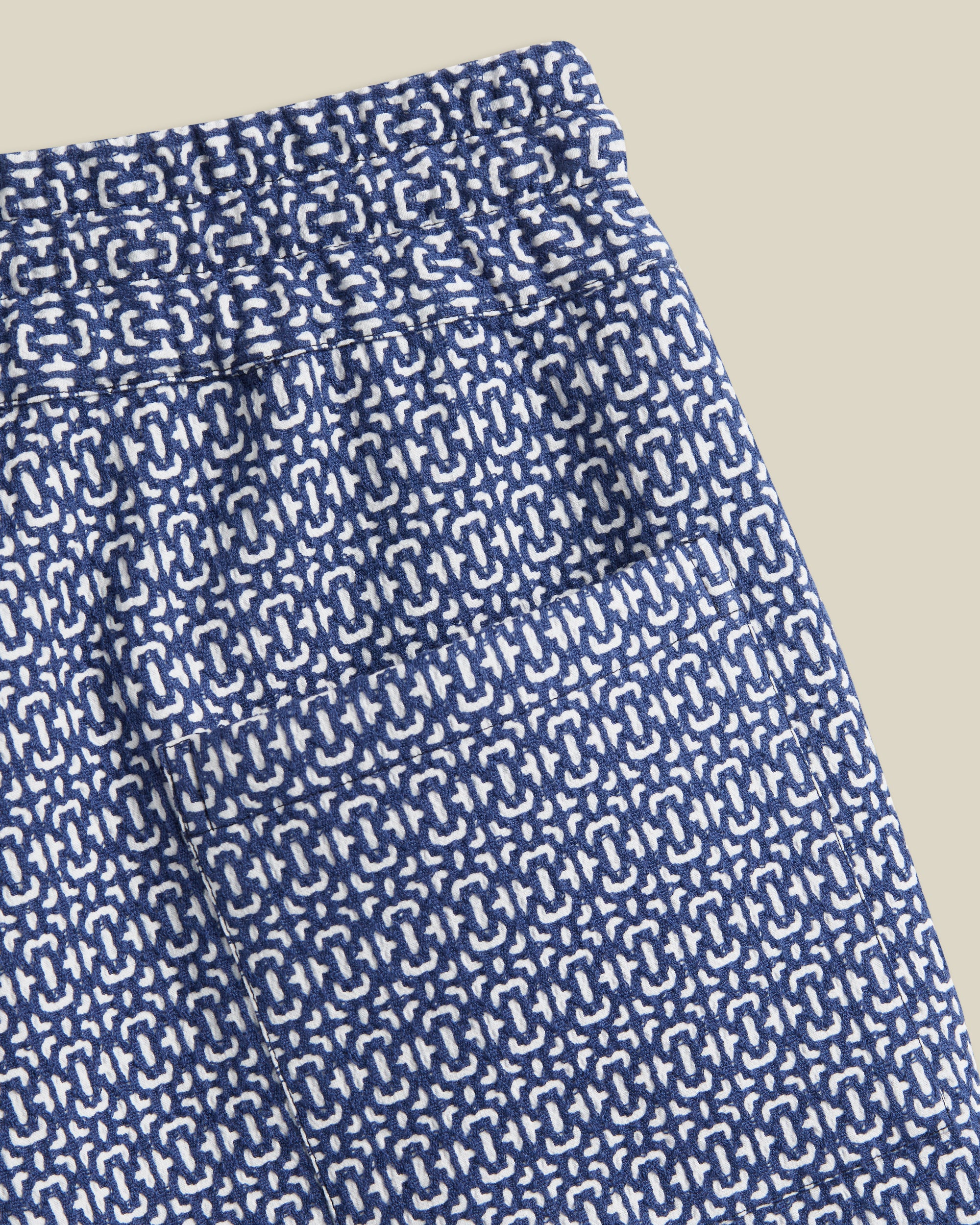 ABSTRACT TILE SHORTS - BLUE - Image 4