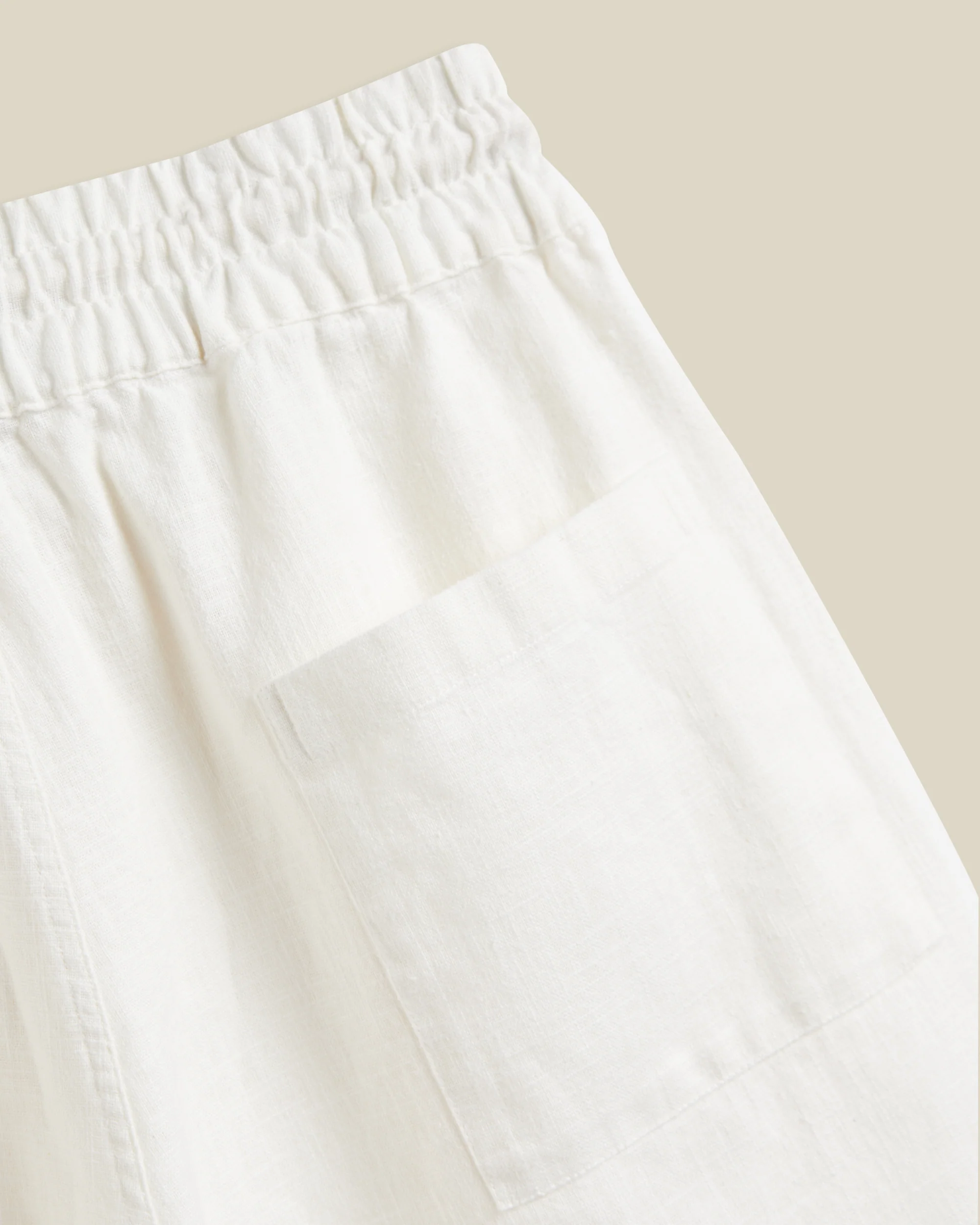 EMBROIDERY NATURE RAMIE SHORTS - ECRU - Image 4
